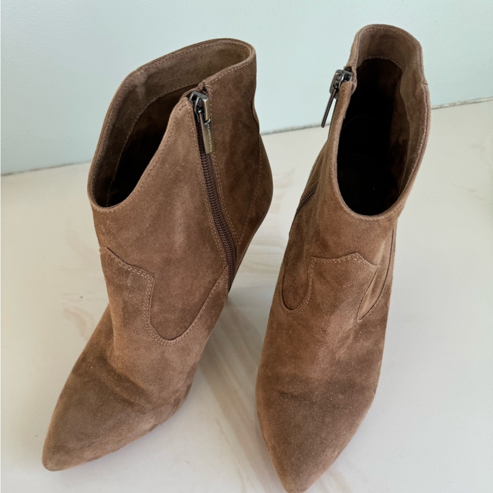 Vince Camaro Bootie Size 9